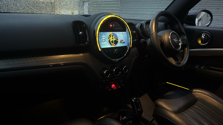 MINI Countryman 1.5 Cooper Exclusive 5dr Auto [Comfort Pack] Petrol Hatchback